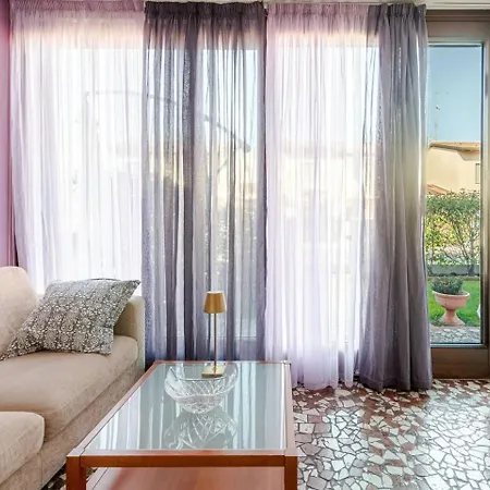 La Tua Casa Meravigliosa Con Giardino Сasa de vacaciones *