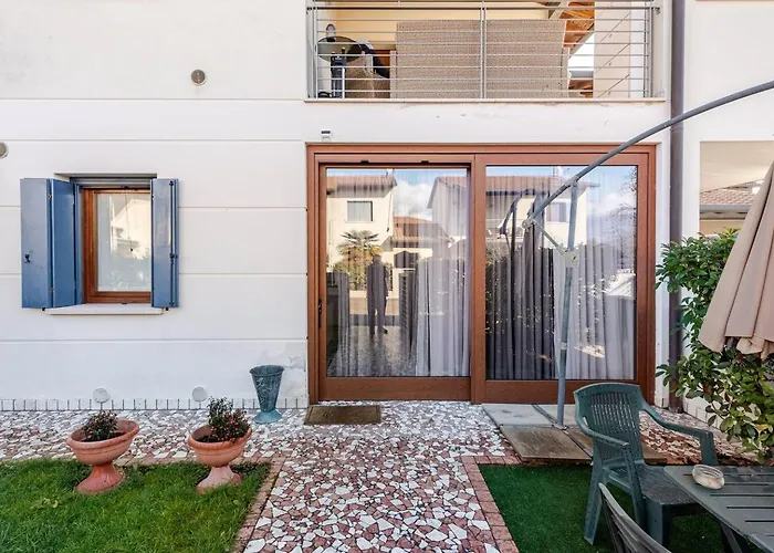 La Tua Casa Meravigliosa Con Giardino Σπίτι διακοπών *